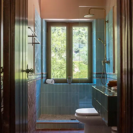 Hotel Eco Cueva Del Gato